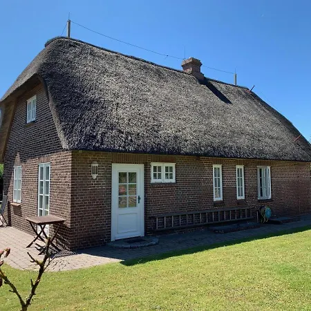 Haus Strön-Hüs *